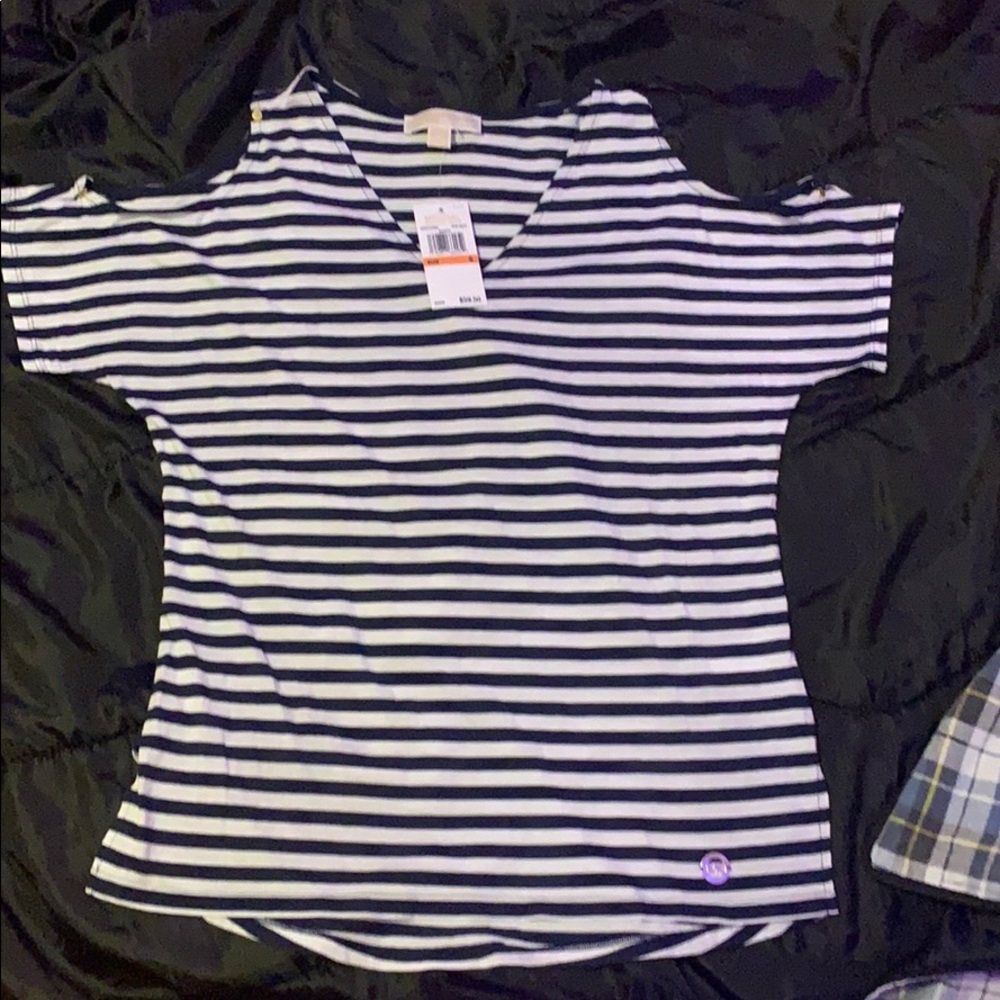 Michael Kors top with open shoulders.